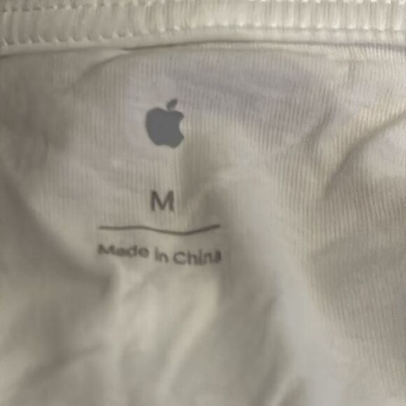 Apple Exclusive Employee Park Cupertino Campus Store Rainbow Prism Tee - Picture 5 of 6